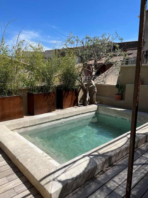 Villa De Charme Chateauneuf-de-Gadagne ภายนอก รูปภาพ